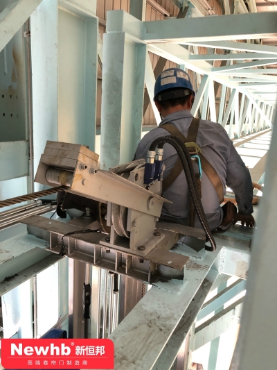 柔性大门安装图 柔性大门安装图