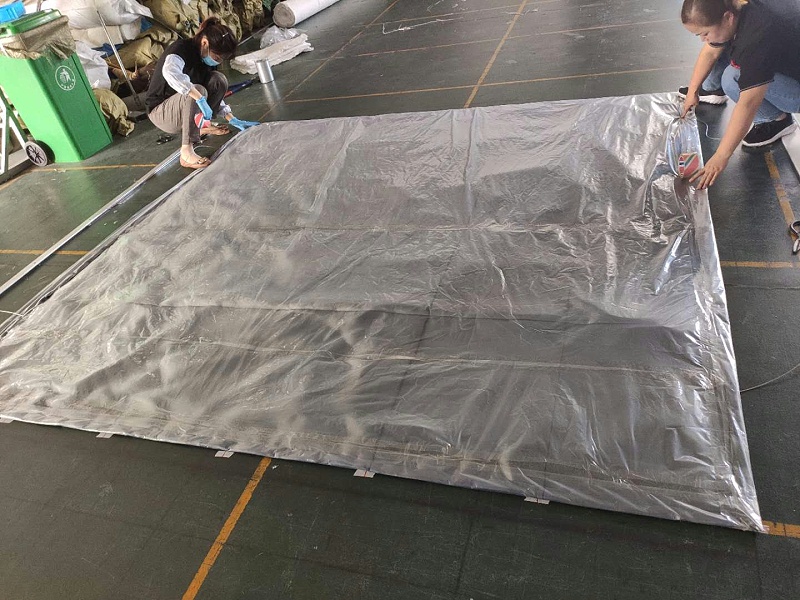 防火卷帘门帘布制作中 防火卷帘门帘布制作中