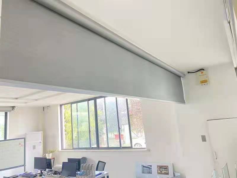 新恒邦电动挡烟垂壁 新恒邦电动挡烟垂壁