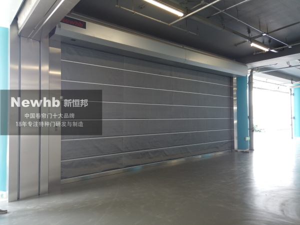 无机布防火卷帘门 无机布防火卷帘门