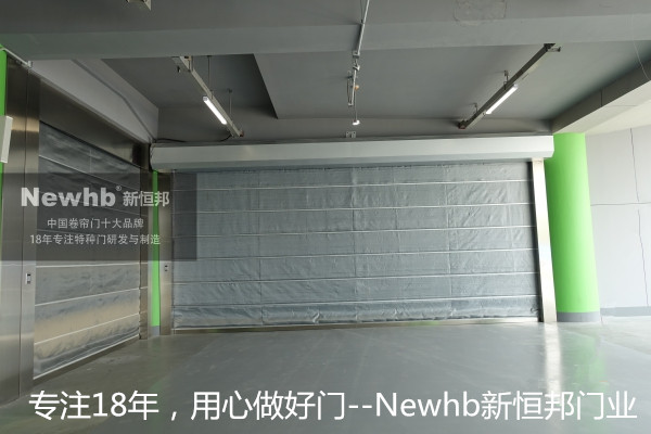 无机布防火卷帘门 无机布防火卷帘门