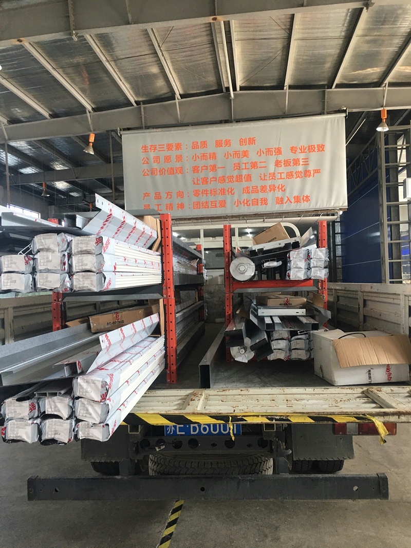 昆山杰昱成抗风门发货 昆山杰昱成抗风门发货